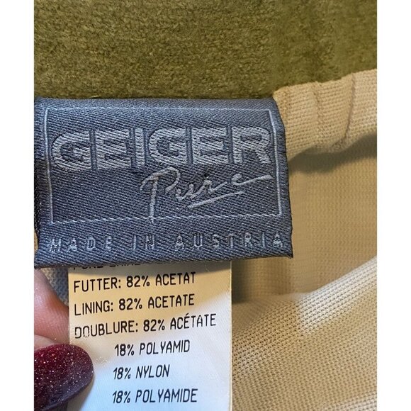 Geiger Wool 2 Piece Green Embroidered Floral Vintage Skirt Jacket Set Size 34 - Picture 15 of 16